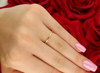Pierścionek z żółtego złota 585 z szafirem 2,5 mm i 6 diamentami 0,07 ct (SI2H). Wzór w kształcie kwiatu. Delikatna, romantyczna biżuteria z certyfikatem.4.jpg